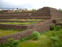 Teneriffa Guimar Pyramide