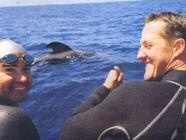 Michael Schumacher vor Pilotwalen auf Teneriffa