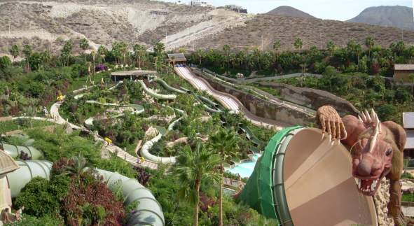 Jungle Snake Siam Park Panorama