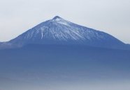 Schneebedeckter Gipfel Teide