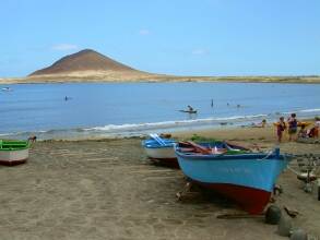 Teneriffa El Medano Strand mit Booten