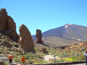 Fussgngerweg Teide auf Teneriffa